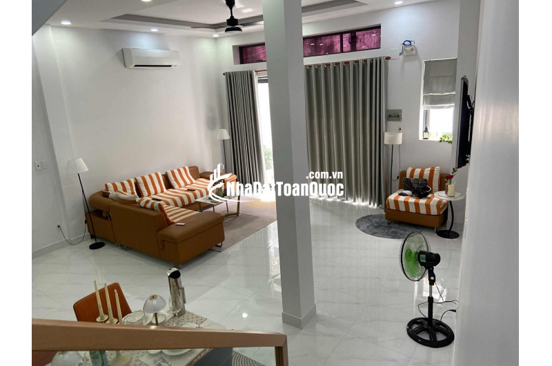 Bán nhà sát căn mặt tiền đường Tỉnh Lộ 10, DT 63m2, xây mới 1 trệt, 1 lầu